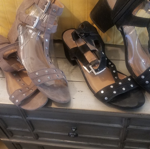 Shoes - Picture 5 of 6